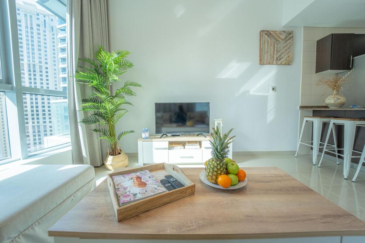 Aws Holiday Homes - Prime Apartment Near The Beach Dubai Exterior photo