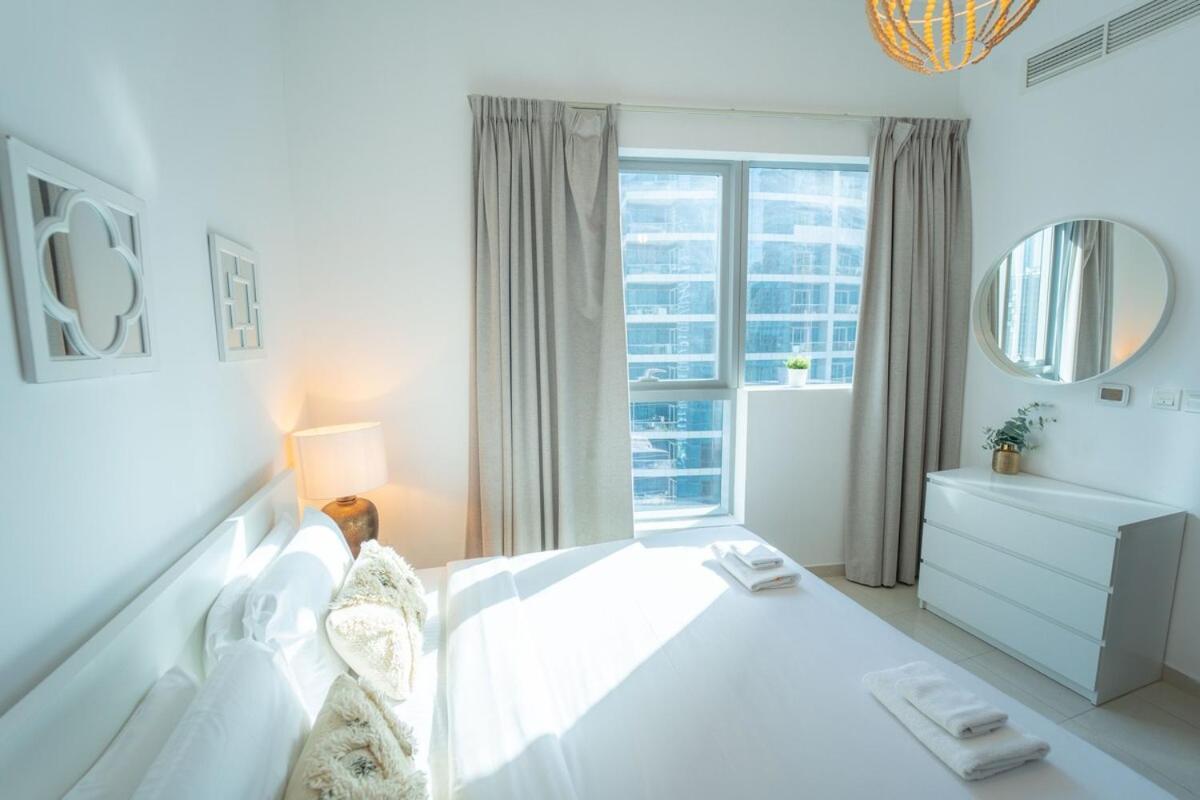 Aws Holiday Homes - Prime Apartment Near The Beach Dubai Exterior photo